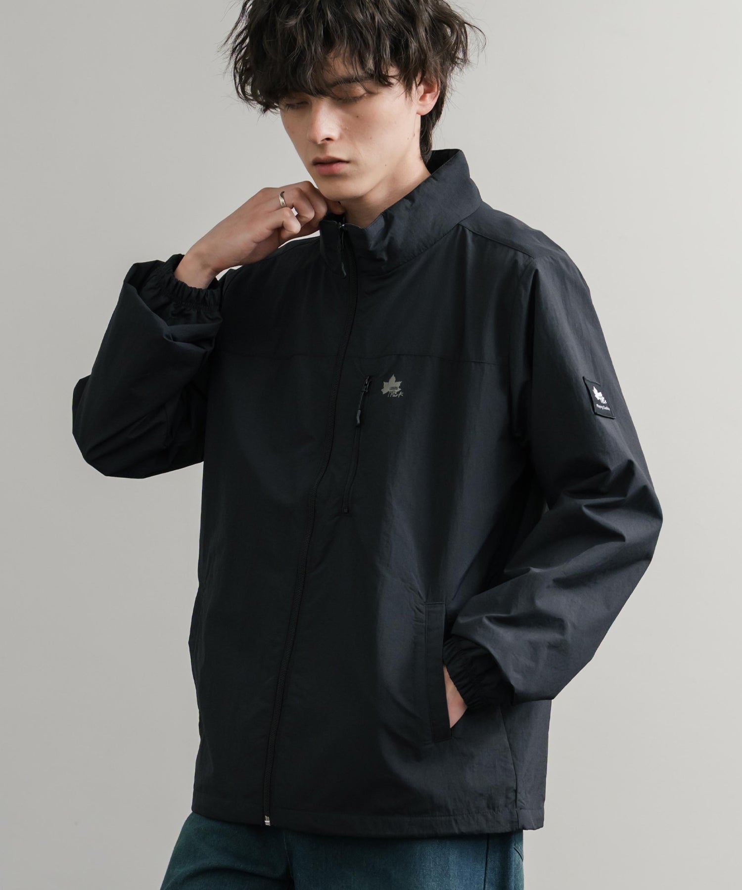 LOGOS ロゴス 撥水 裏タフタワンポイントロゴスタンドネックナイロン