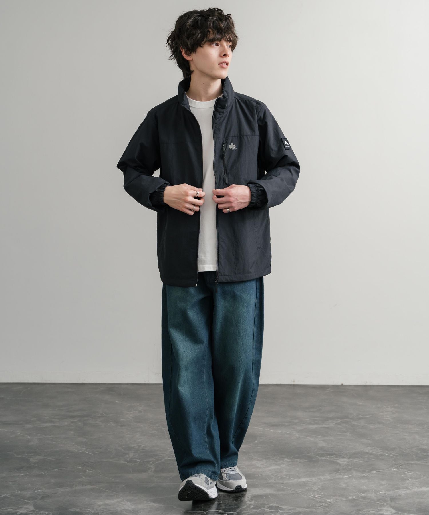 LOGOS ロゴス 撥水 裏タフタワンポイントロゴスタンドネックナイロン