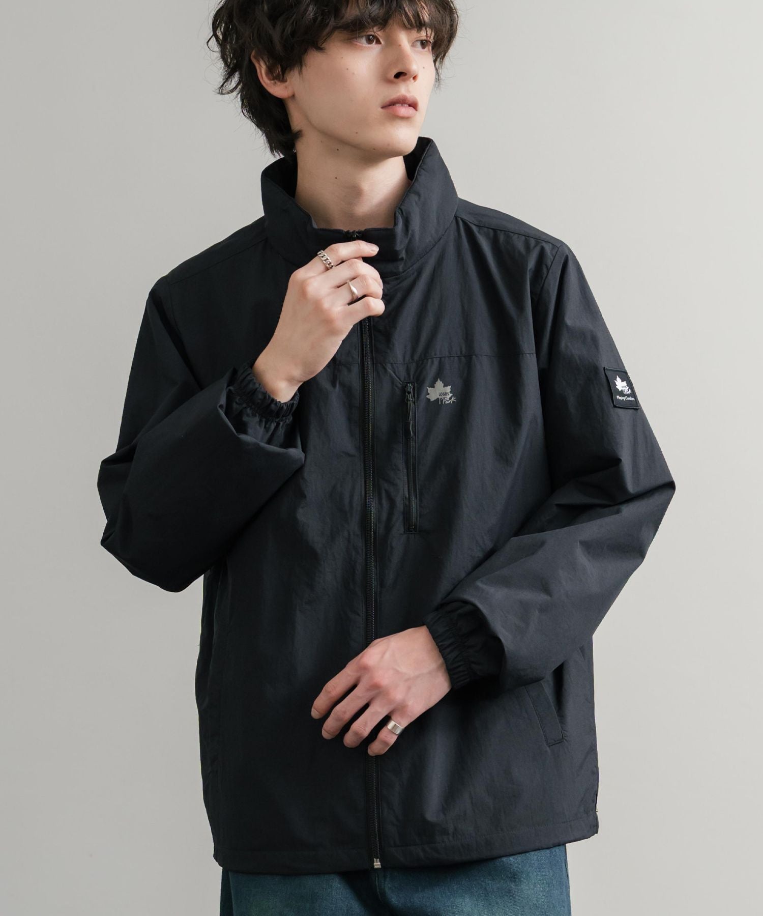 LOGOS ロゴス 撥水 裏タフタワンポイントロゴスタンドネックナイロン