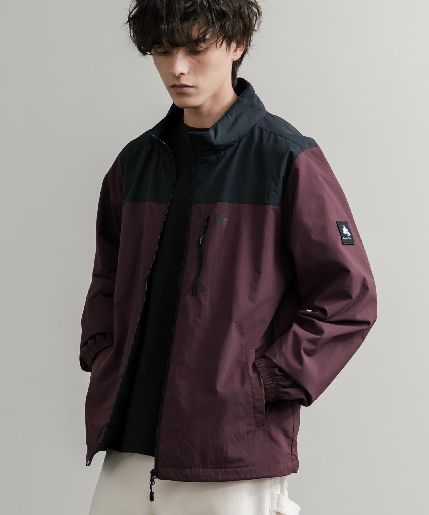 LOGOS ロゴス 撥水 裏タフタワンポイントロゴスタンドネックナイロンブルゾン 14857