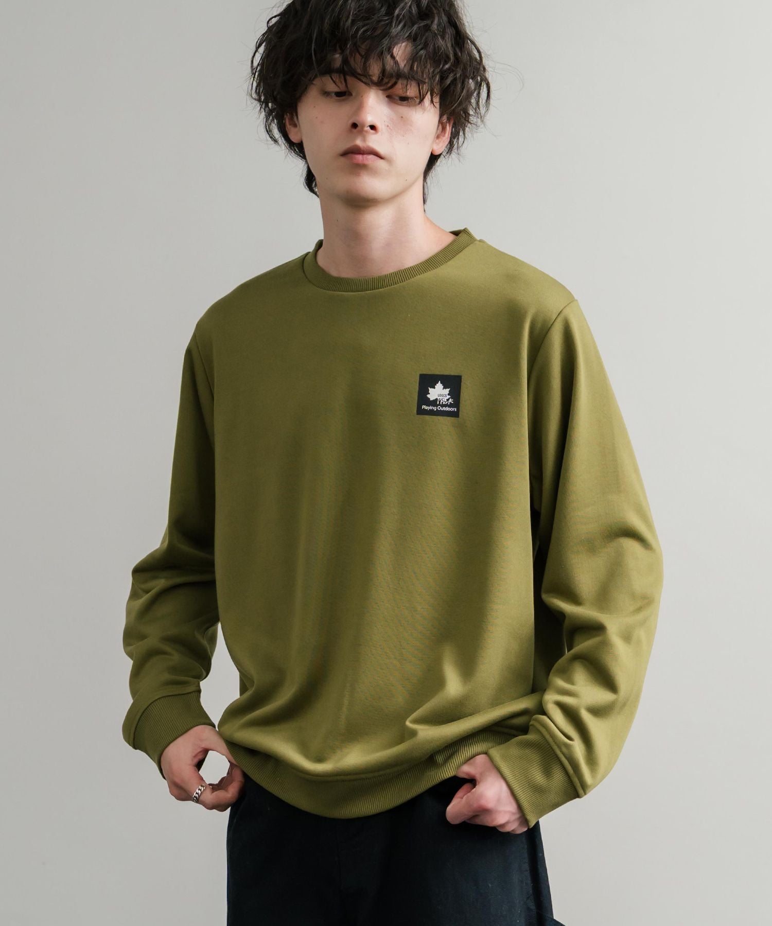 LOGOS ロゴス 吸汗速乾 ルーズシルエット裏毛ワンポイントロゴクルーネック長袖トレーナー 14859