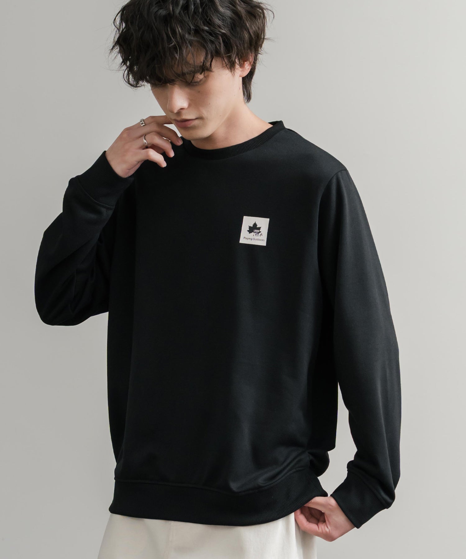 LOGOS ロゴス 吸汗速乾 ルーズシルエット裏毛ワンポイントロゴクルーネック長袖トレーナー 14859