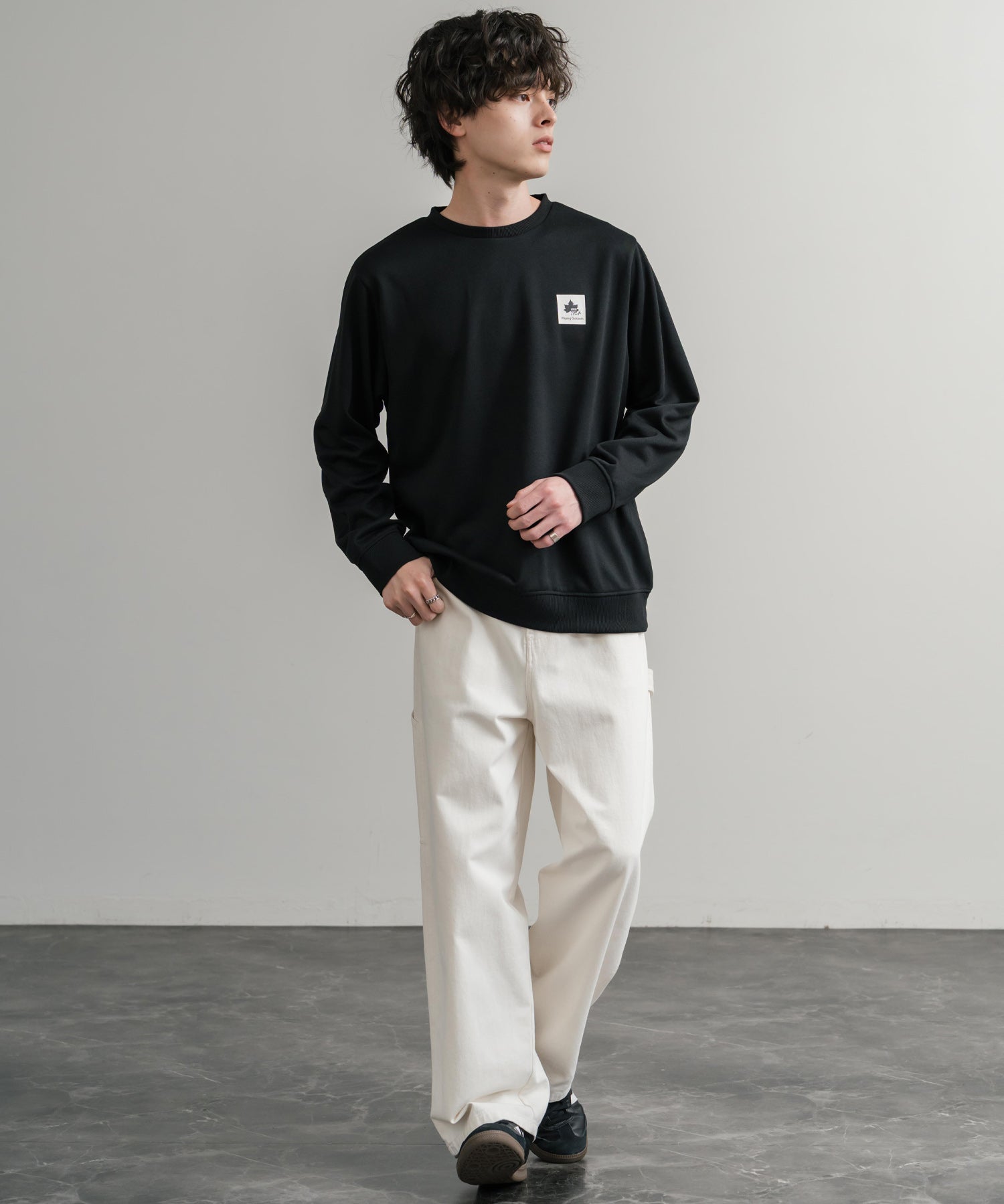 LOGOS ロゴス 吸汗速乾 ルーズシルエット裏毛ワンポイントロゴクルーネック長袖トレーナー 14859