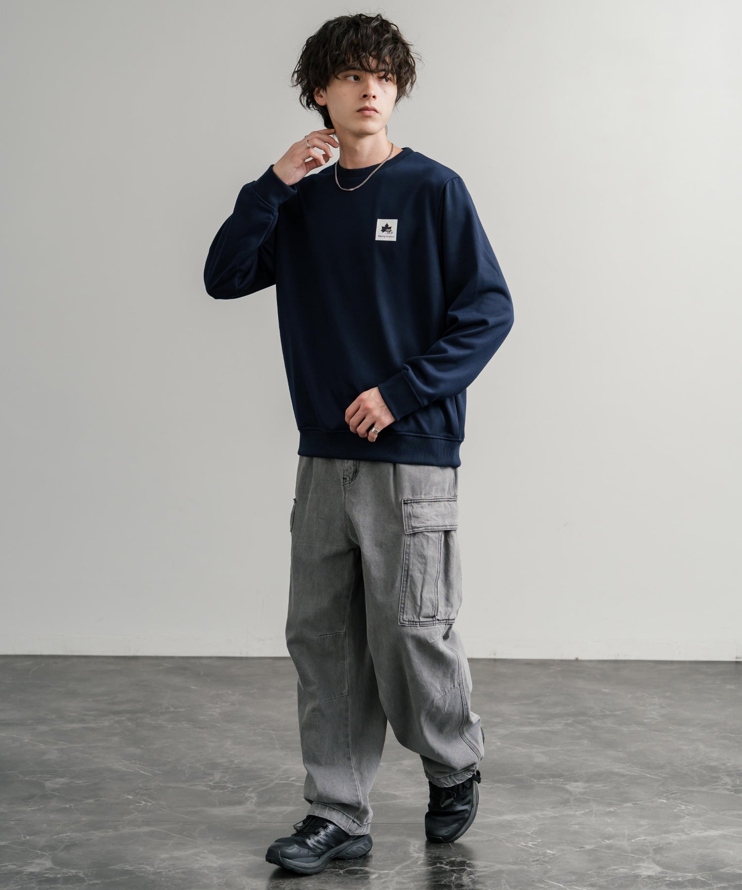 LOGOS ロゴス 吸汗速乾 ルーズシルエット裏毛ワンポイントロゴクルーネック長袖トレーナー 14859