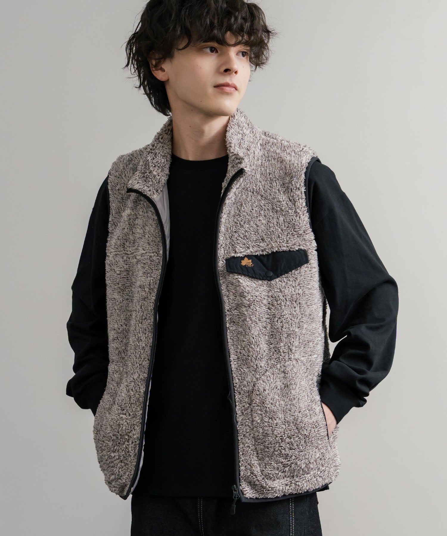 LOGOS ロゴス 裏地付きシャギーボアフリースベスト/ワンポイント入り