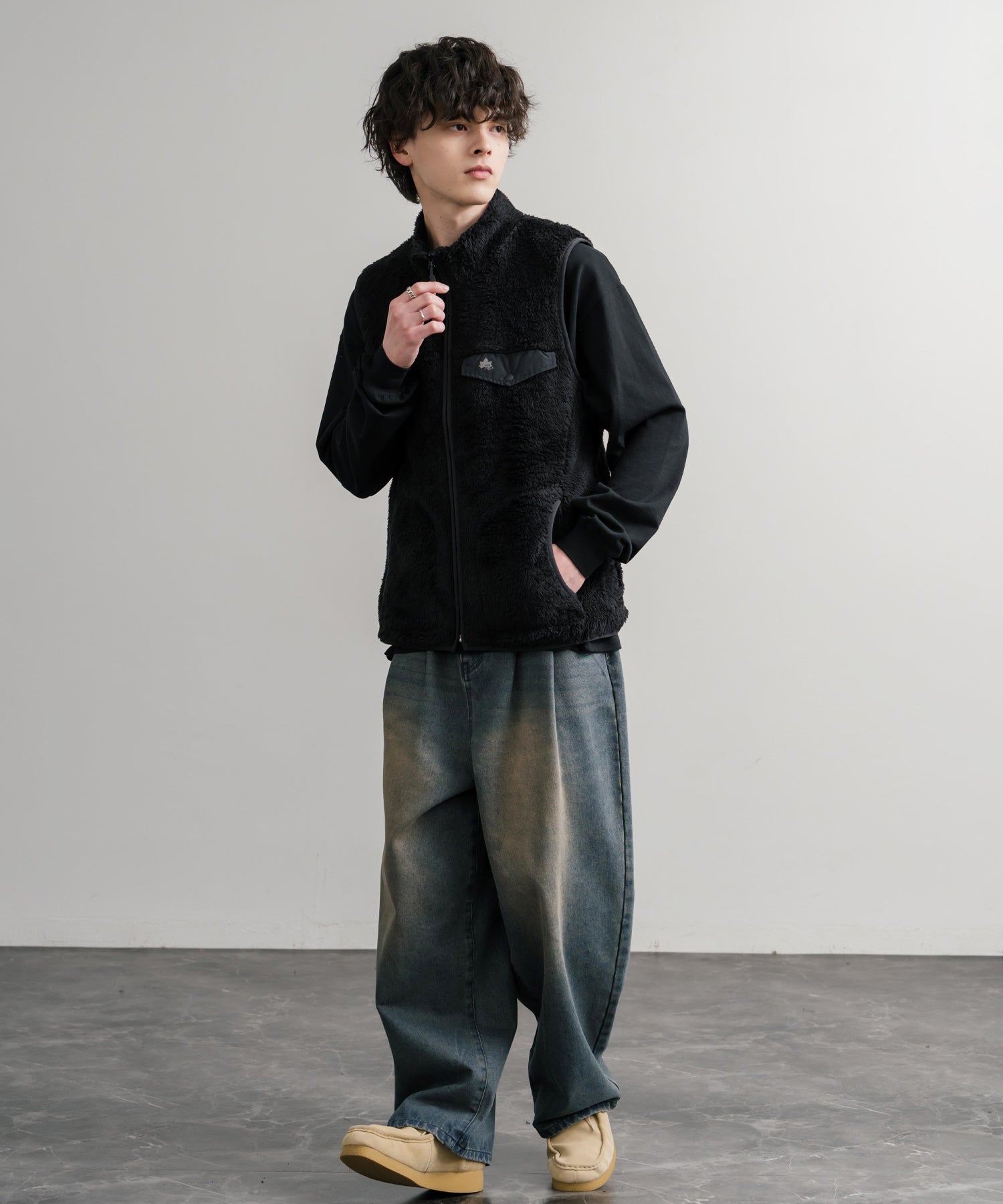 LOGOS ロゴス 裏地付きシャギーボアフリースベスト/ワンポイント入り