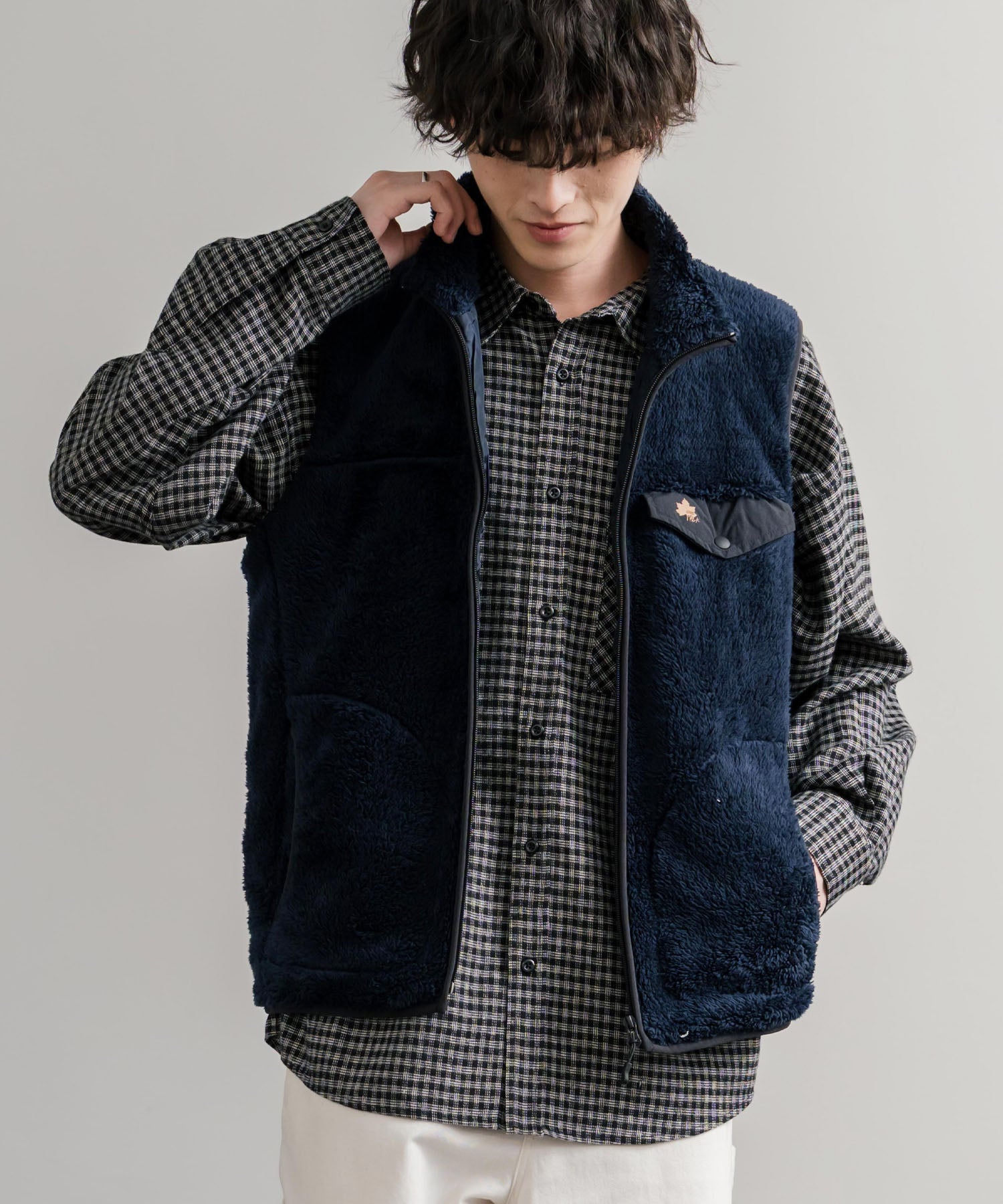 LOGOS ロゴス 裏地付きシャギーボアフリースベスト/ワンポイント入り