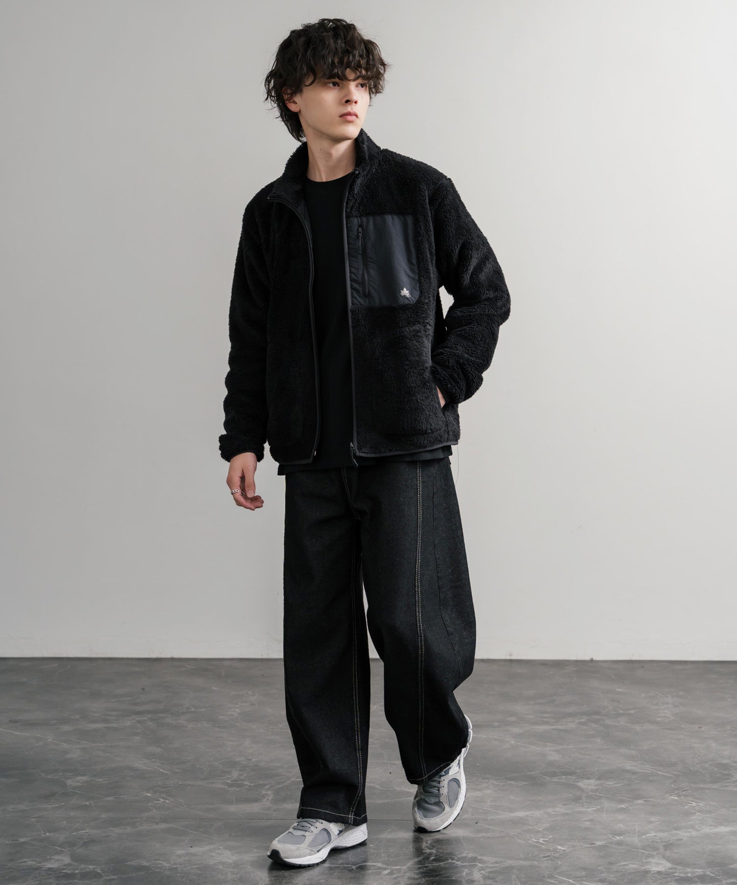 LOGOS ロゴス 裏地付きシャギーボアフリースブルゾン/ワンポイントロゴ