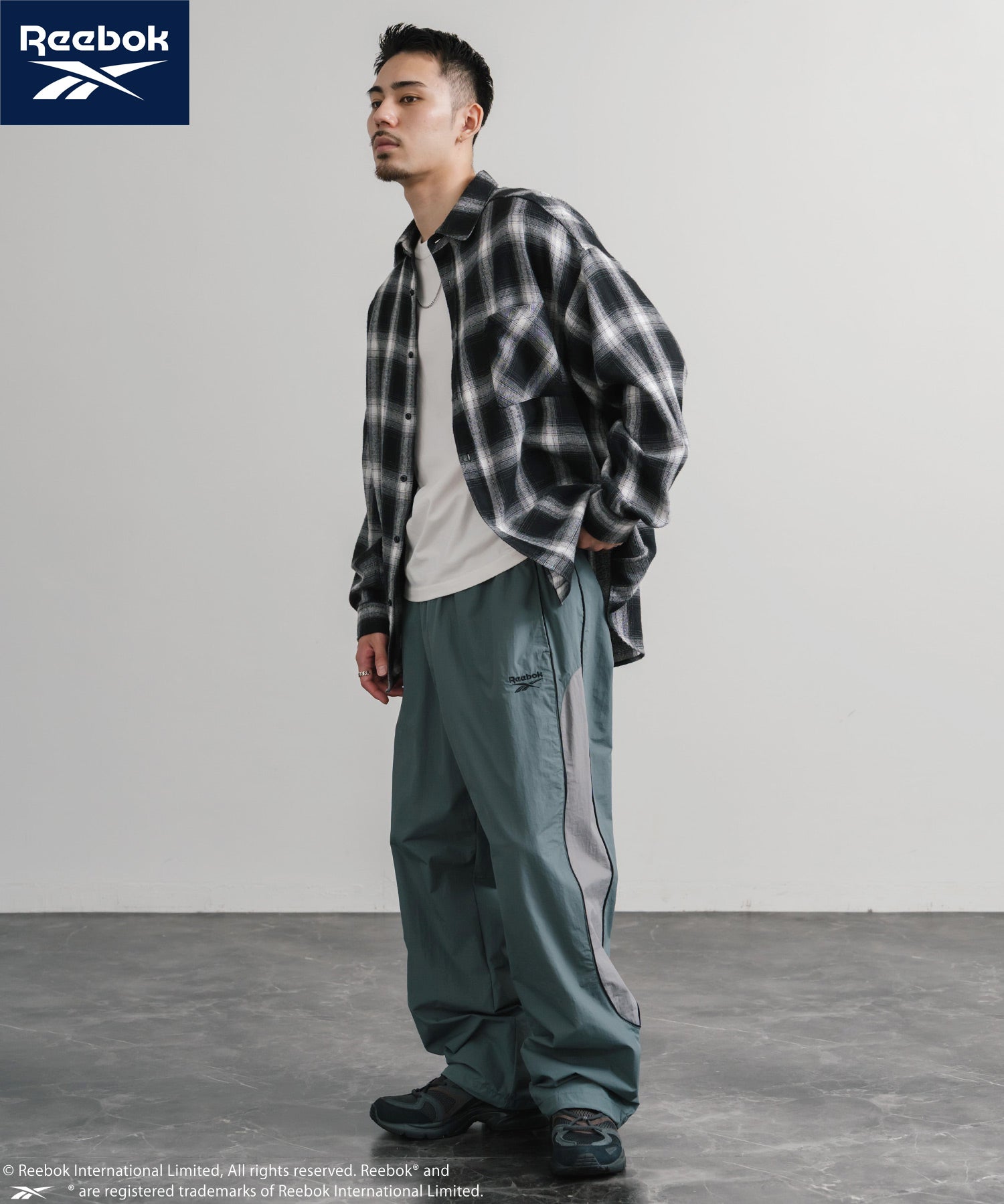 Reebok リーボック 裏メッシュロゴ刺繍パイピングイージーワイドパンツ 14869