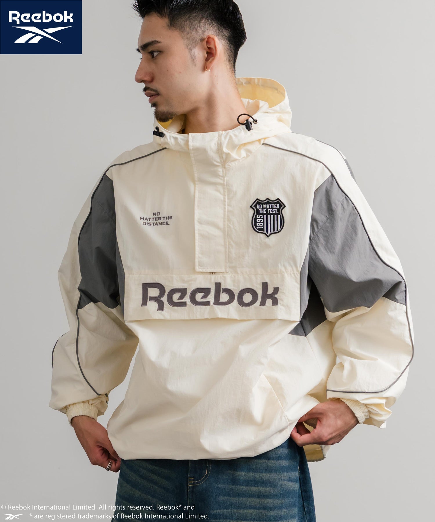 90s Reebok リーボック アノラック ナイロンジャケット オーバーサイズ Reebok リーボック オーバーサイズエンブレム刺繍アノラックジャケット