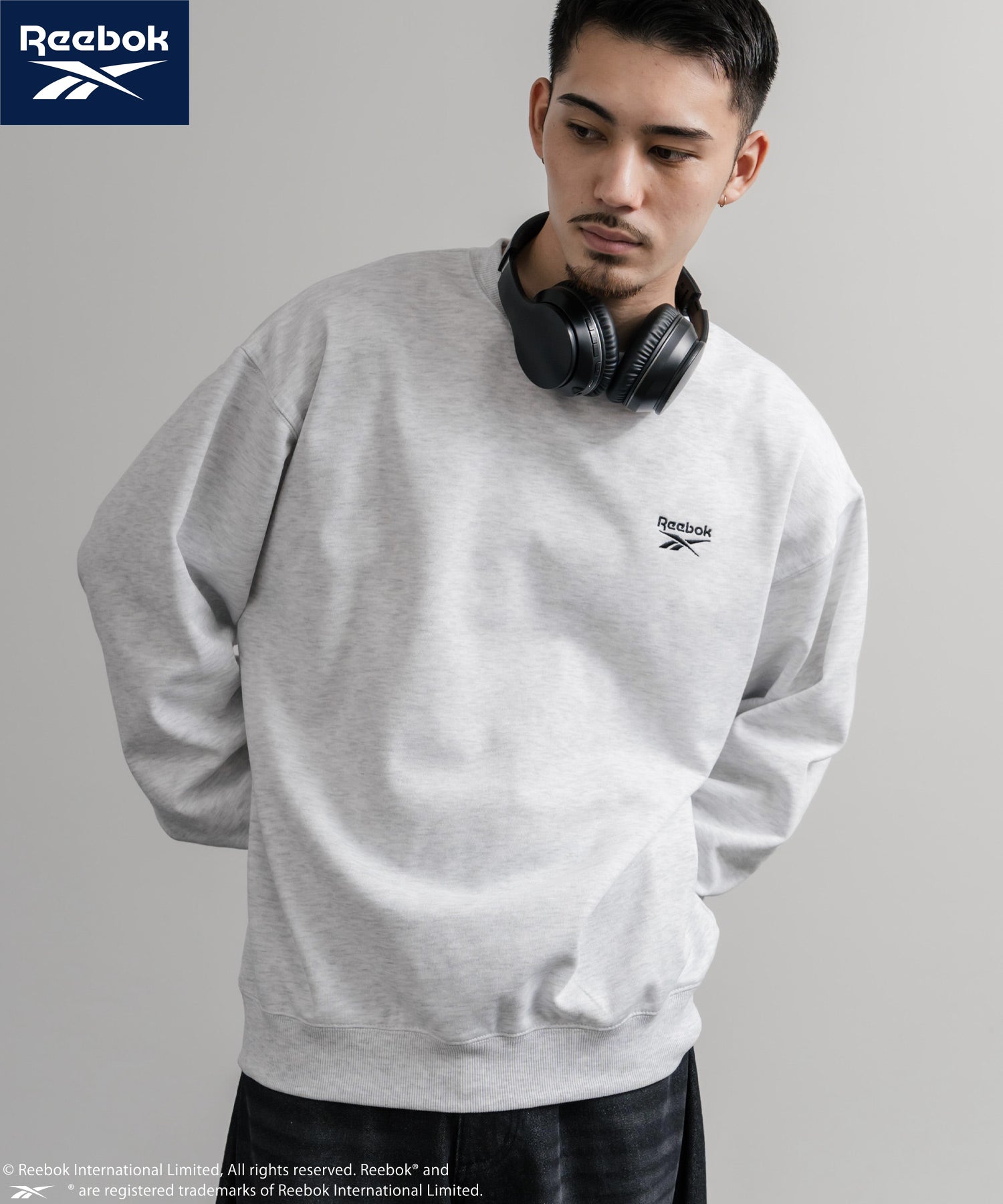 Reebok リーボック オーバーサイズ裏起毛ワンポイントロゴ刺繍クルートレーナー 14871