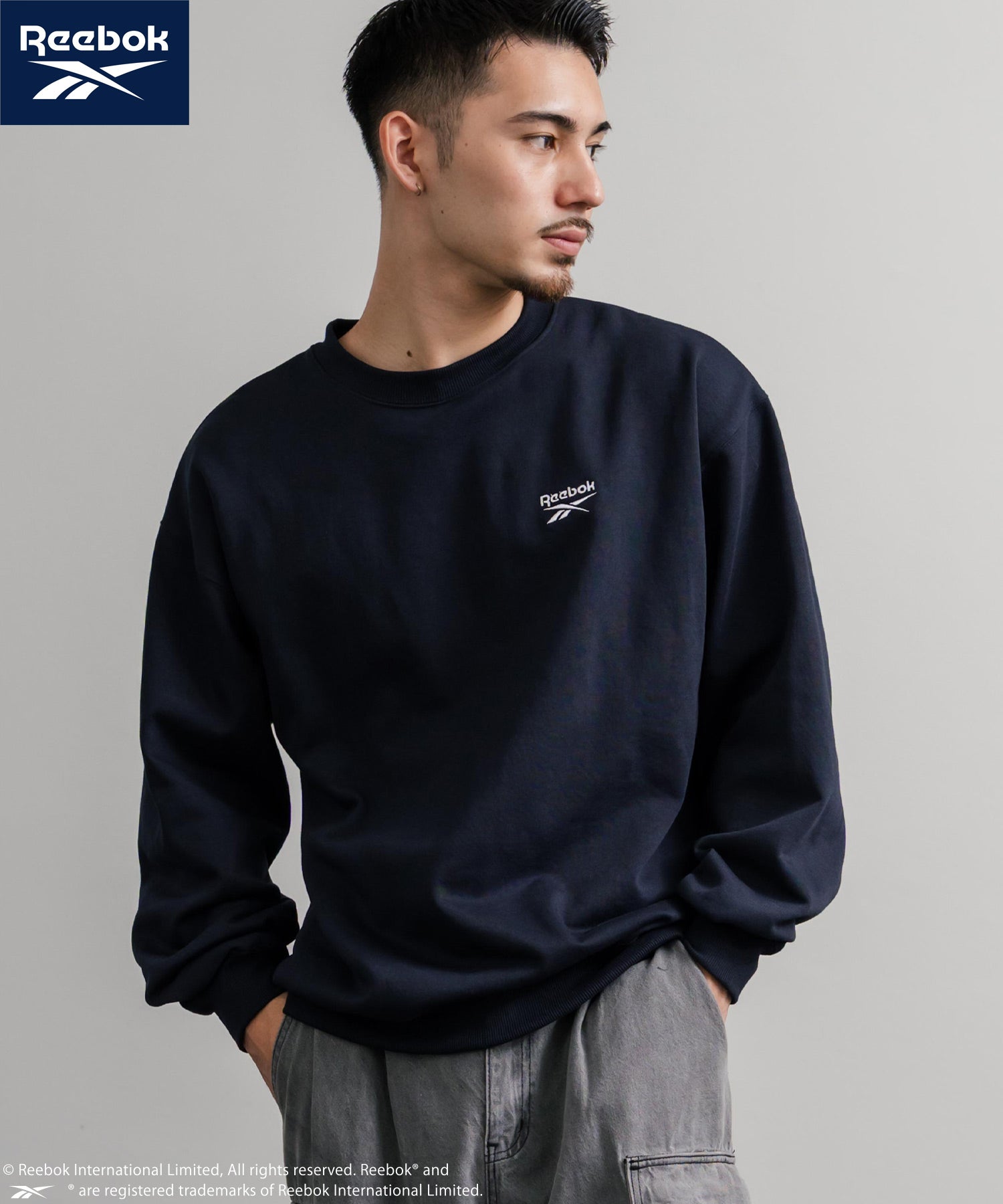 Reebok リーボック オーバーサイズ裏起毛ワンポイントロゴ刺繍クルートレーナー 14871