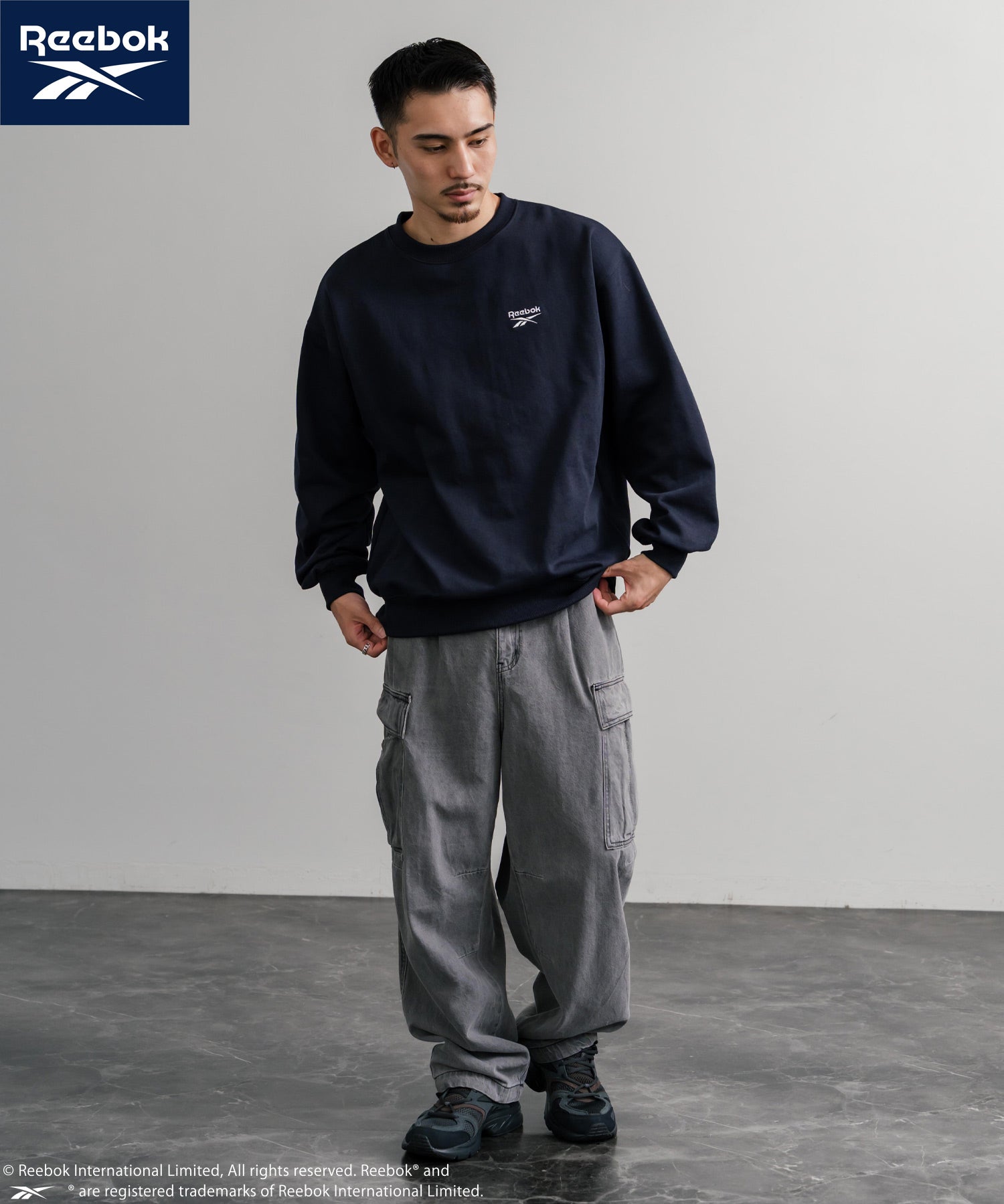 Reebok リーボック オーバーサイズ裏起毛ワンポイントロゴ刺繍クルートレーナー 14871
