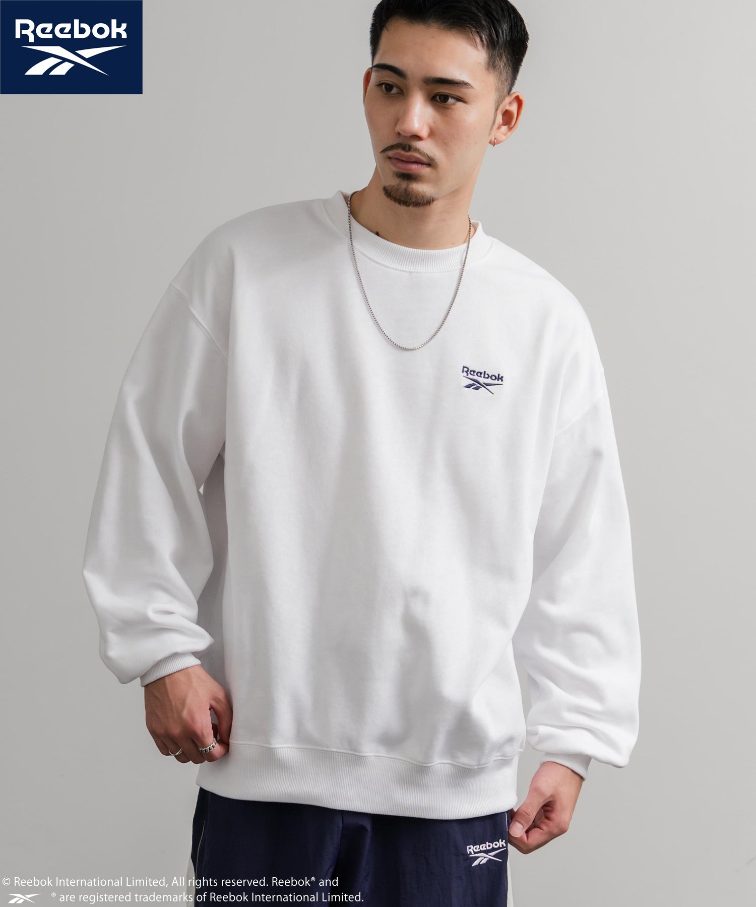 Reebok リーボック オーバーサイズ裏起毛ワンポイントロゴ刺繍クルートレーナー 14871