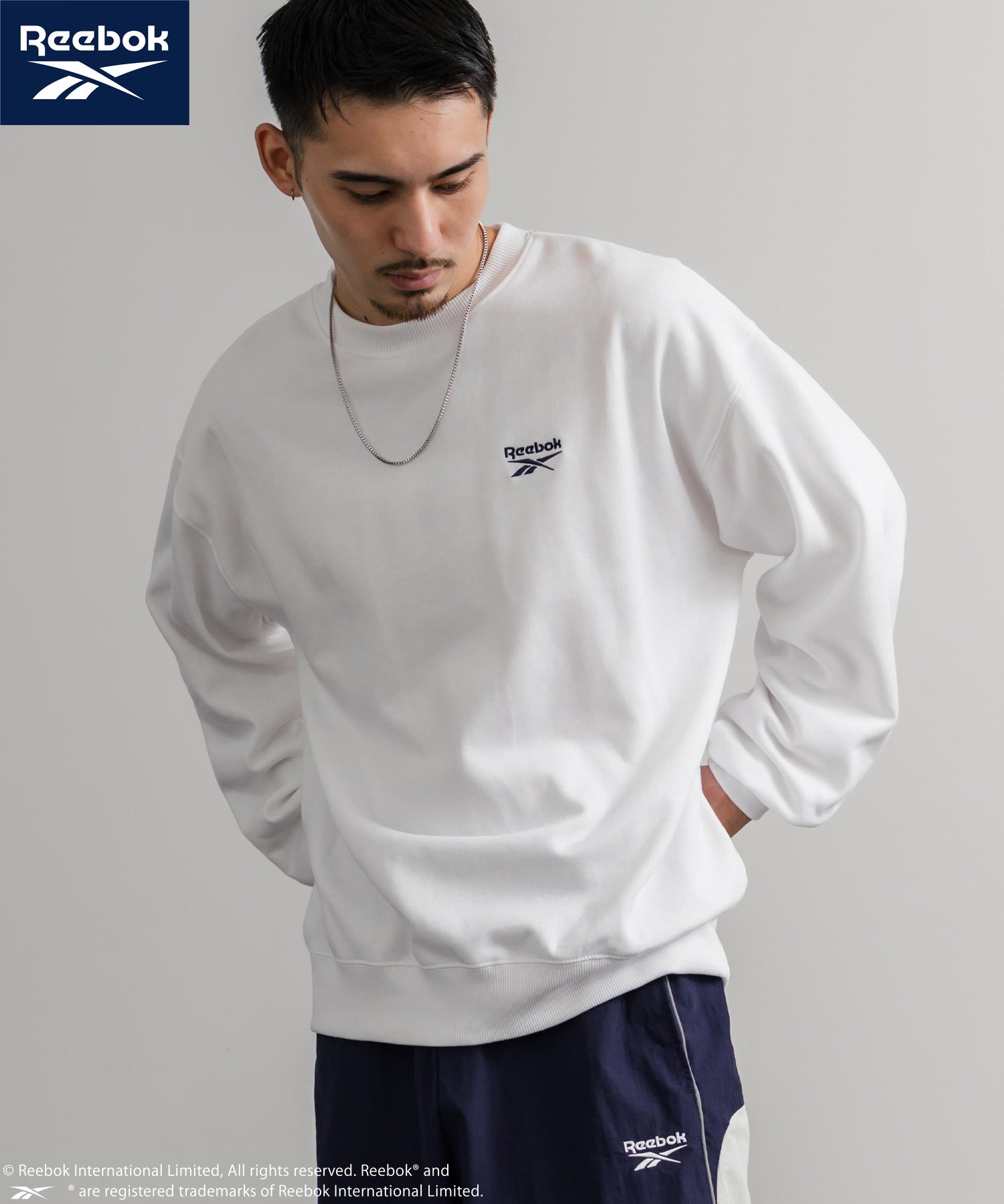 Reebok リーボック オーバーサイズ裏起毛ワンポイントロゴ刺繍クルートレーナー 14871