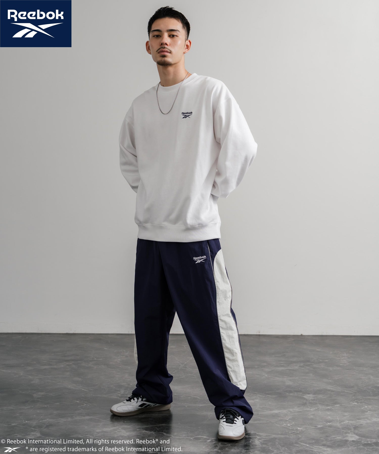 Reebok リーボック オーバーサイズ裏起毛ワンポイントロゴ刺繍クルートレーナー 14871