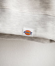 Dickies 裏起毛ワンポイントロゴワッペンクルーネック長袖スウェットトレーナー 14887