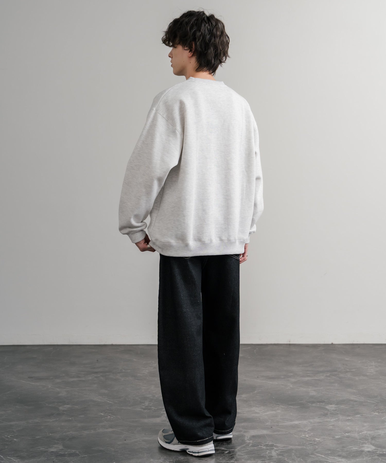Dickies 裏起毛ワンポイントロゴワッペンクルーネック長袖スウェットトレーナー 14887
