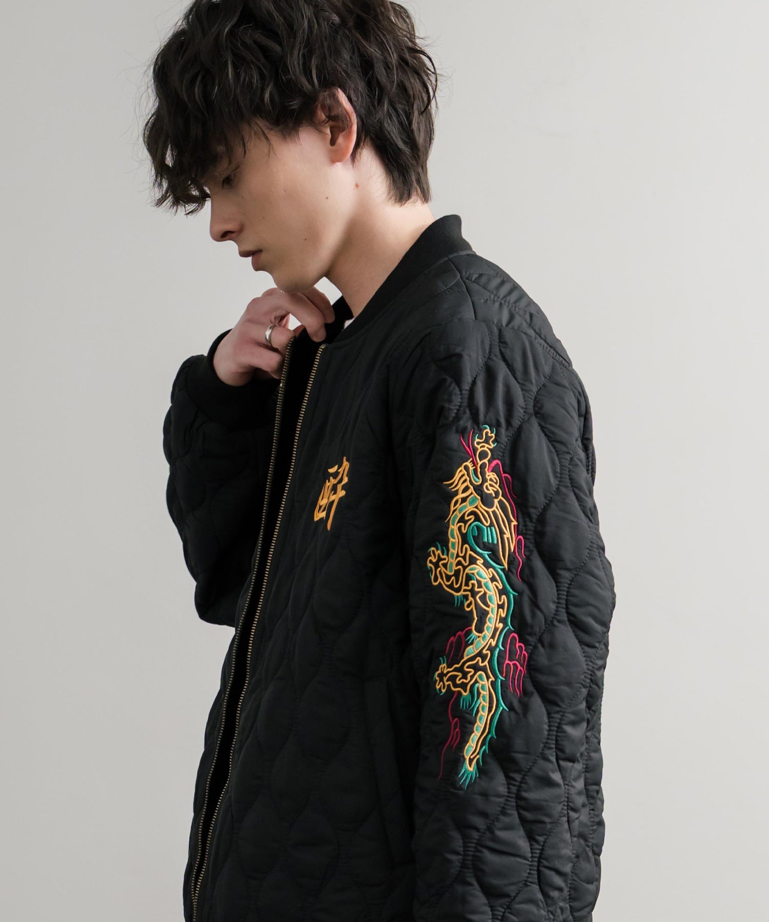 YOIDORE 酔いどれ スーベニア刺繍キルティング2wayリバーシブルジャケット 14890