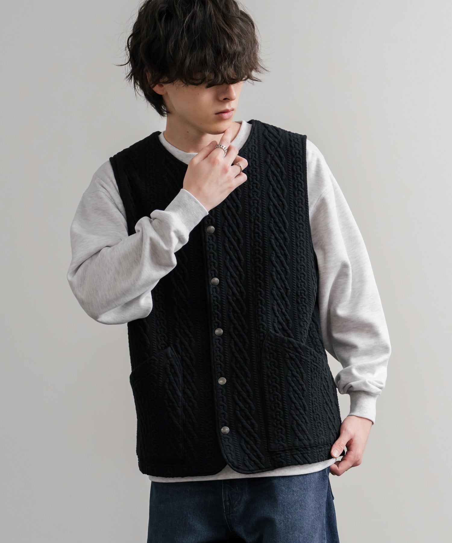 クロス柄ノーカラースナップベスト AUD7331 14893