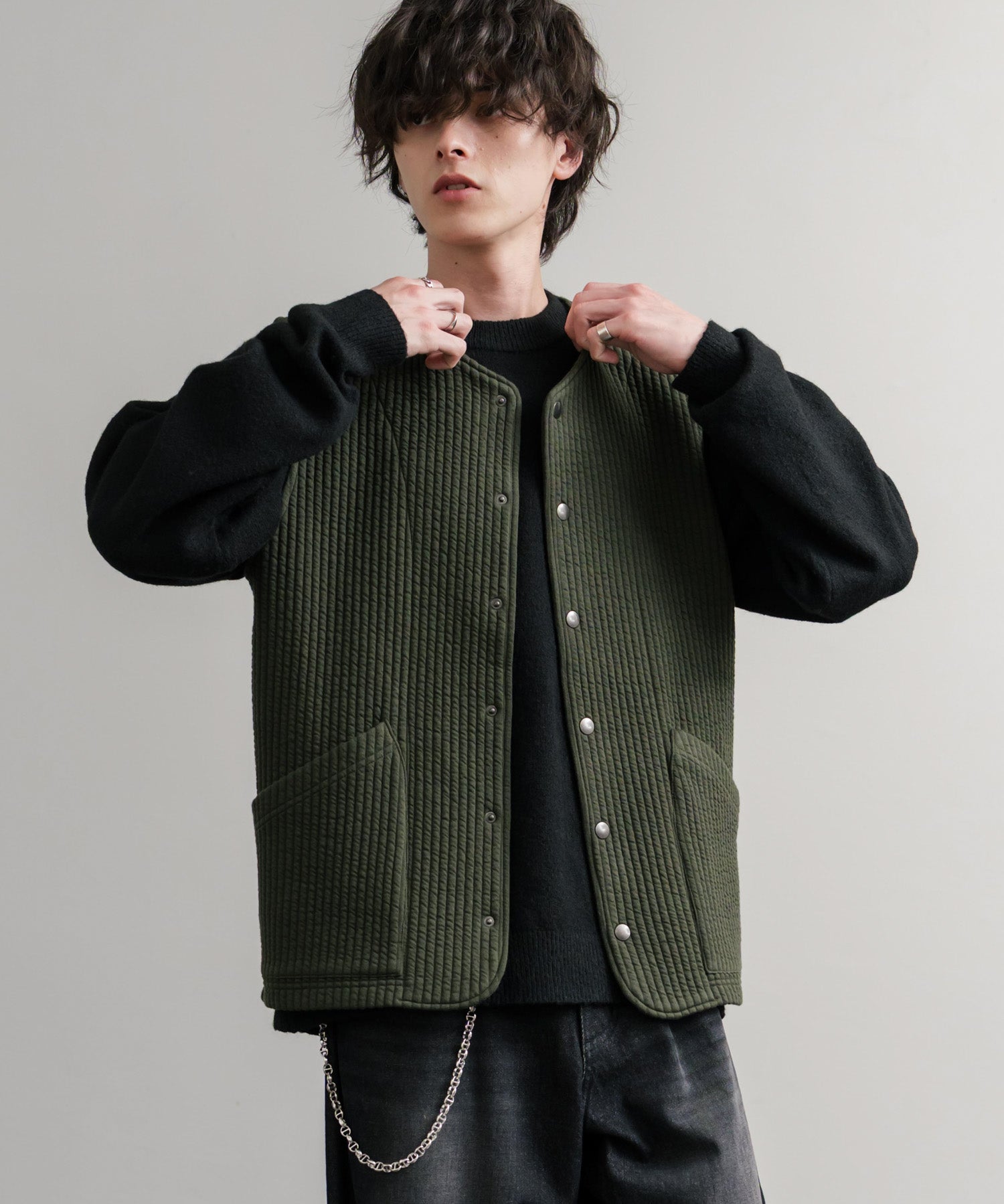 Upscape Audience アップスケープオーディエンス 日本製 国産 尾州 コットンキルト ストライプ柄/ケーブル柄/クロス柄ノーカラースナップベスト AUD7331 14893