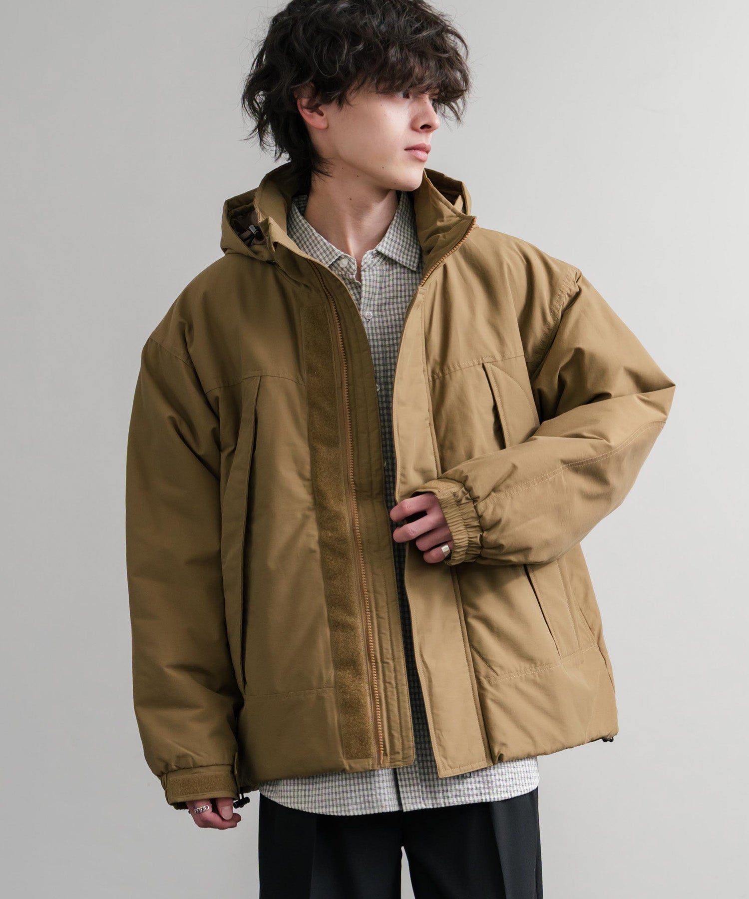 ナイロンマウンテンパーカー AUD7349 14896