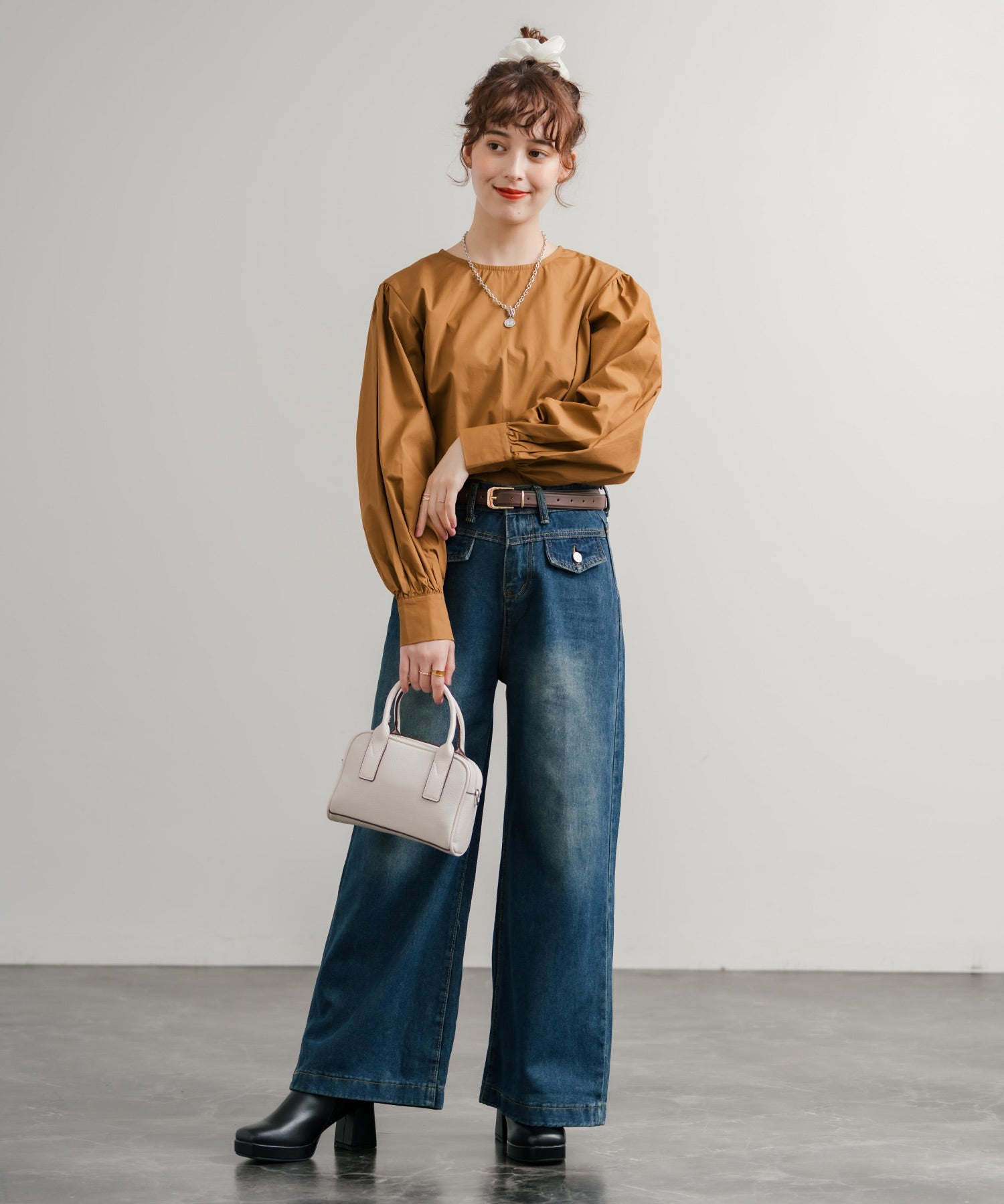 ルーズシルエットハイウエストワイドストレートデニムパンツ	14915