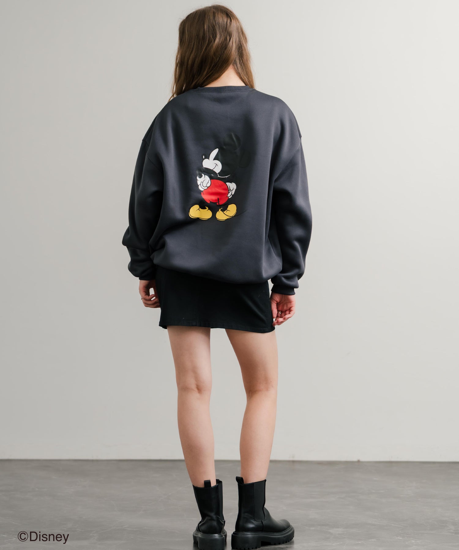Disney ディズニー MICKEY MOUSE オーバーサイズ ミッキーマウスプリント裏起毛スウェットトレーナー	14939