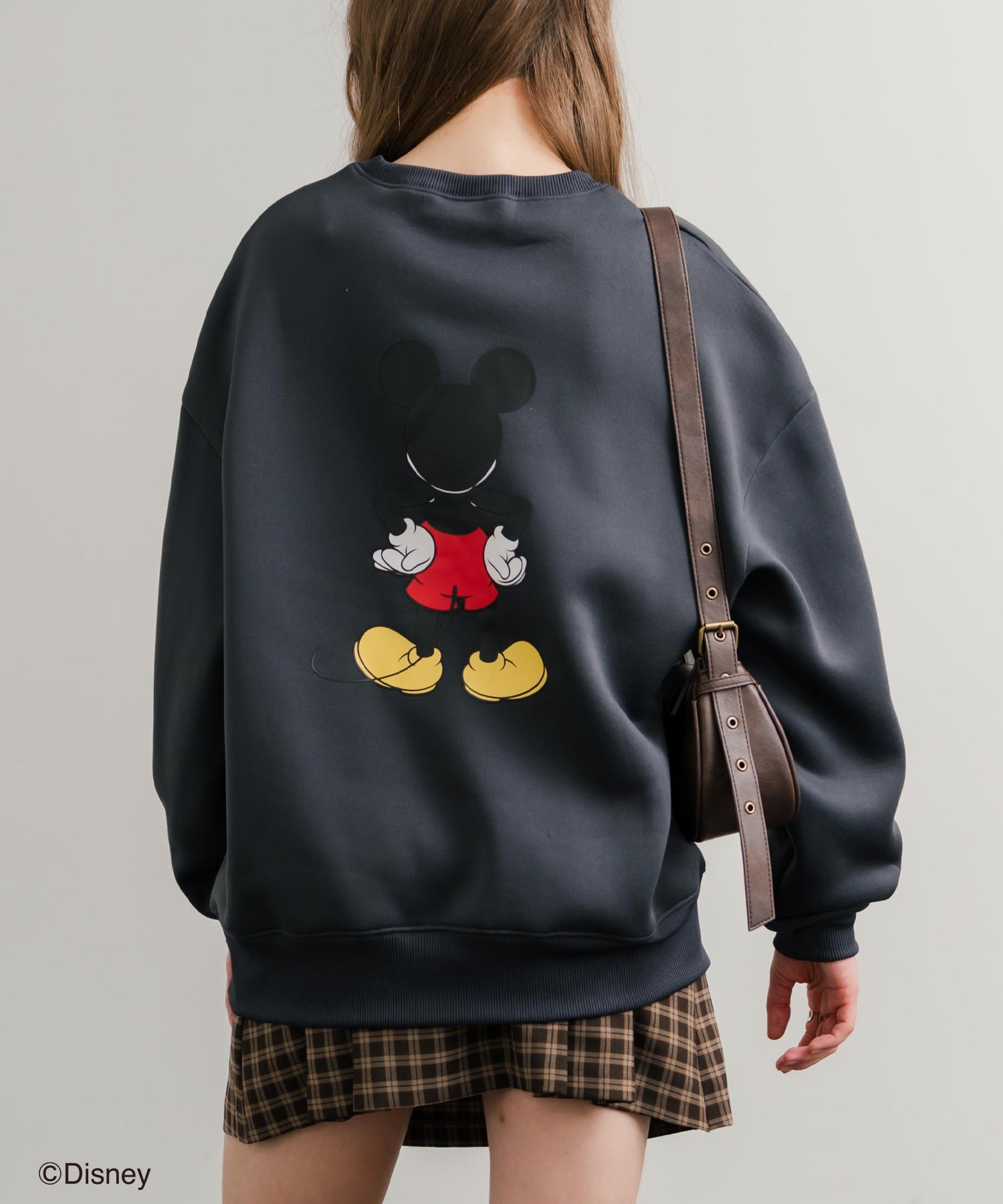Disney ディズニー MICKEY MOUSE オーバーサイズ ミッキーマウスプリント裏起毛スウェットトレーナー	14939