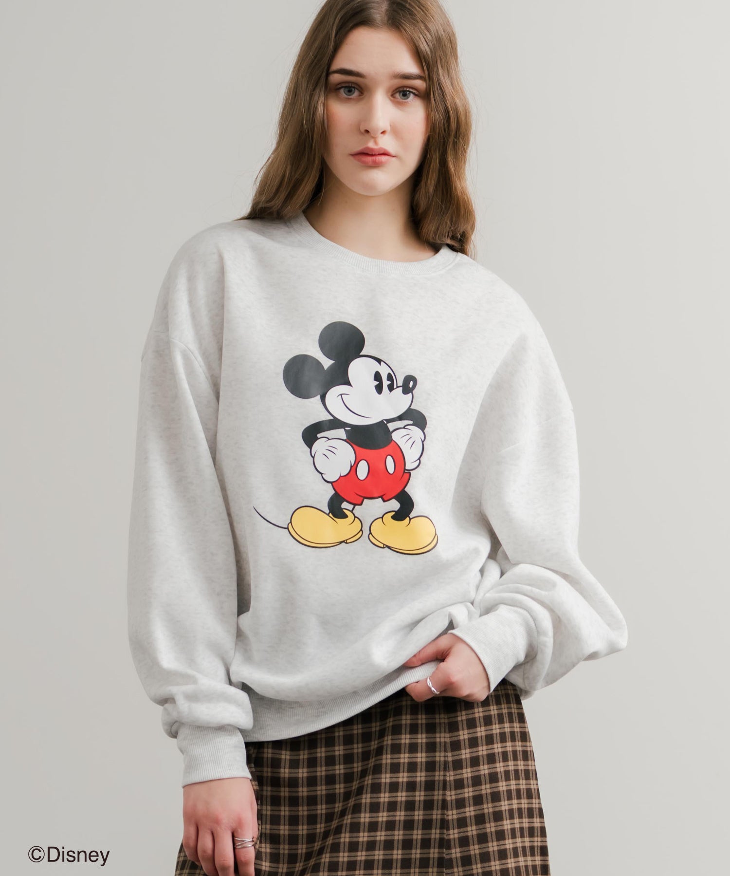 Disney ディズニー MICKEY MOUSE オーバーサイズ ミッキーマウスプリント裏起毛スウェットトレーナー	14939