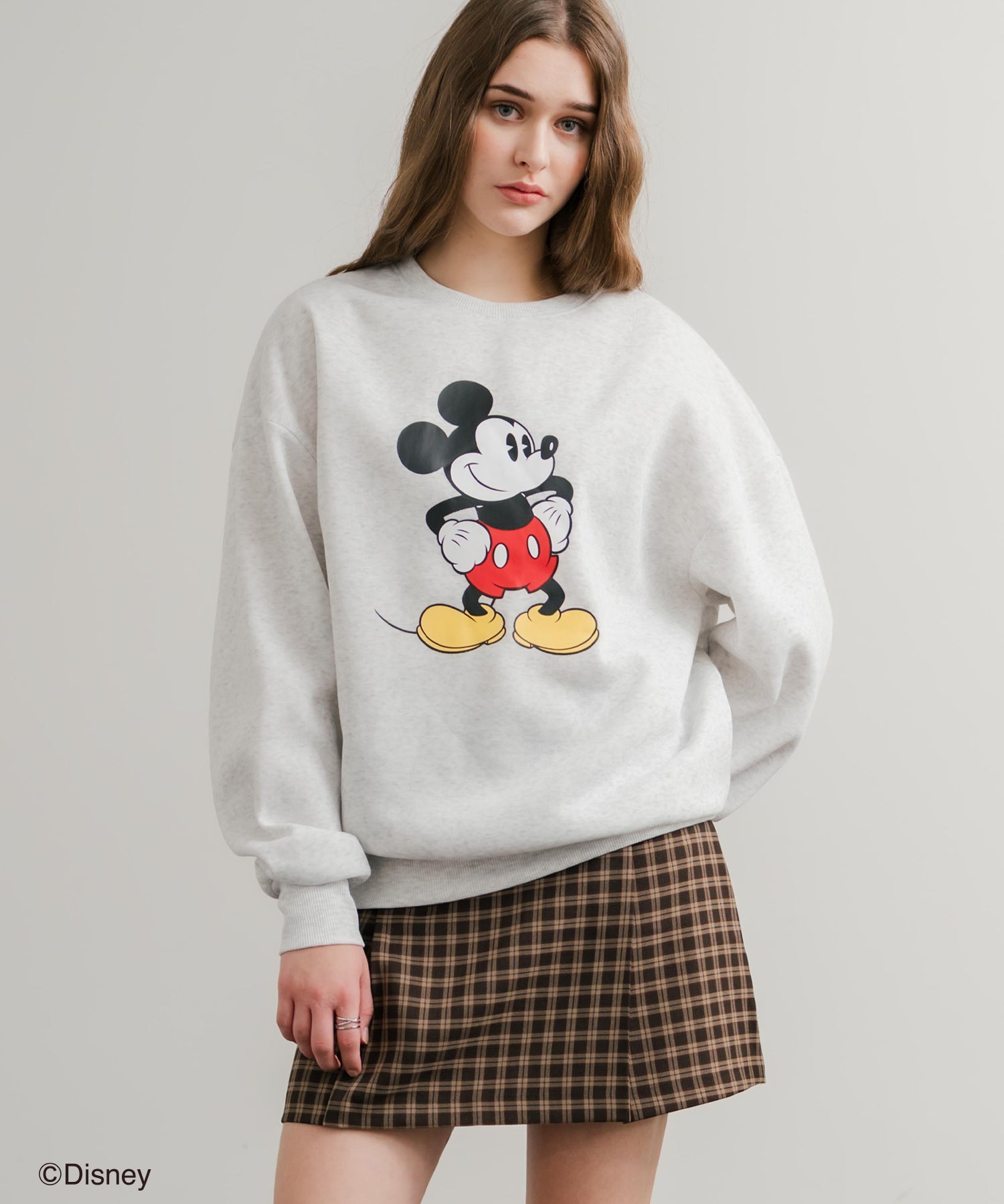 Disney ディズニー MICKEY MOUSE オーバーサイズ ミッキーマウスプリント裏起毛スウェットトレーナー	14939