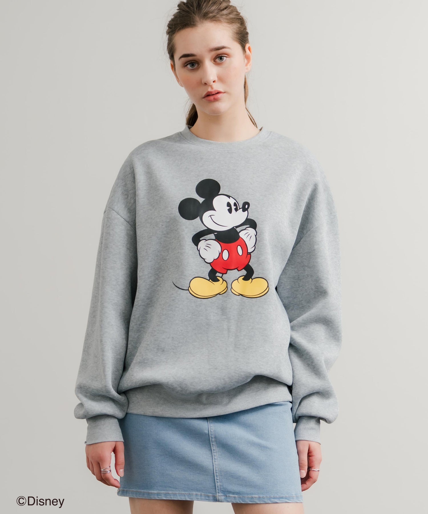 Disney ディズニー MICKEY MOUSE オーバーサイズ ミッキーマウスプリント裏起毛スウェットトレーナー	14939