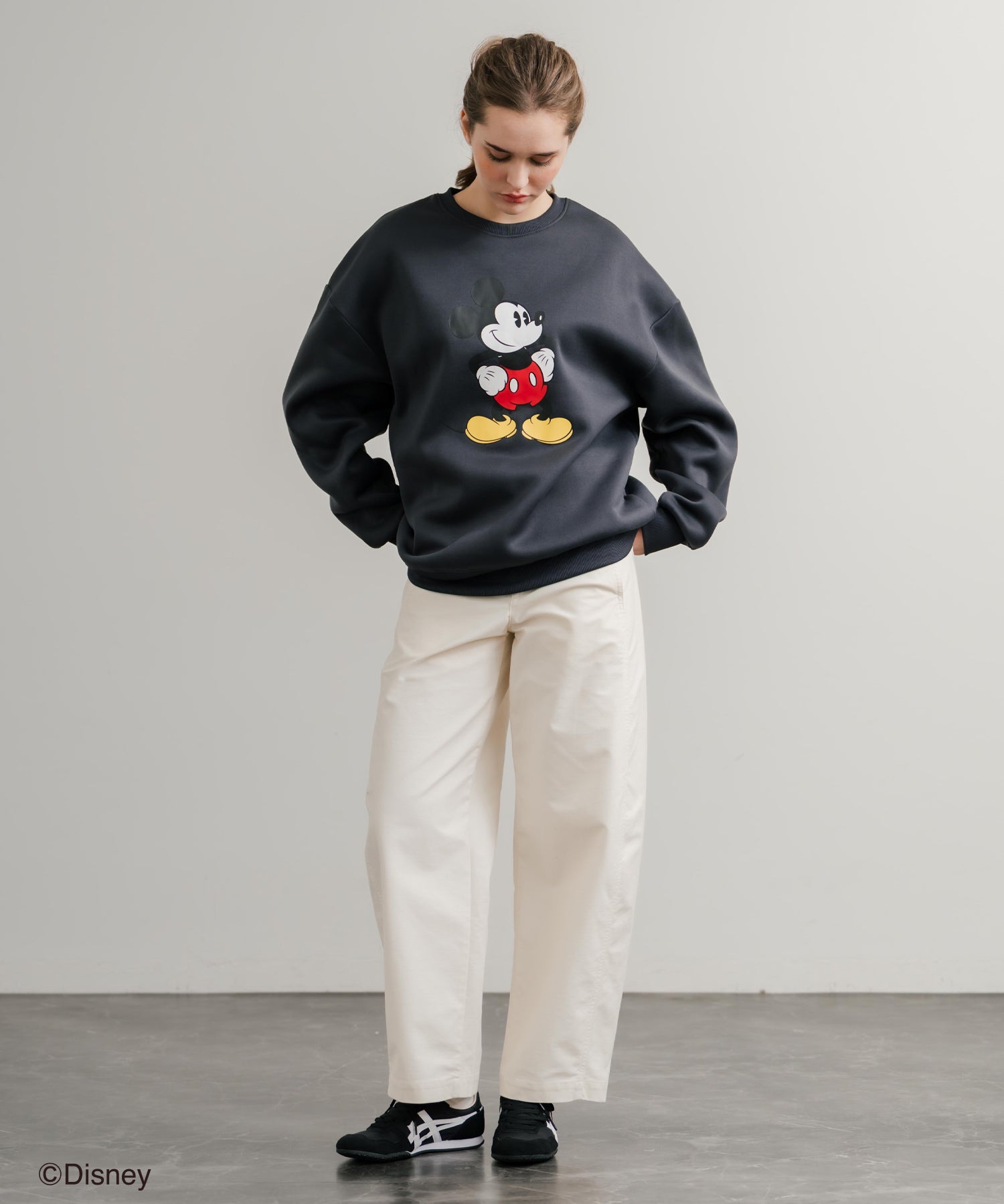 Disney ディズニー MICKEY MOUSE オーバーサイズ ミッキーマウスプリント裏起毛スウェットトレーナー	14939