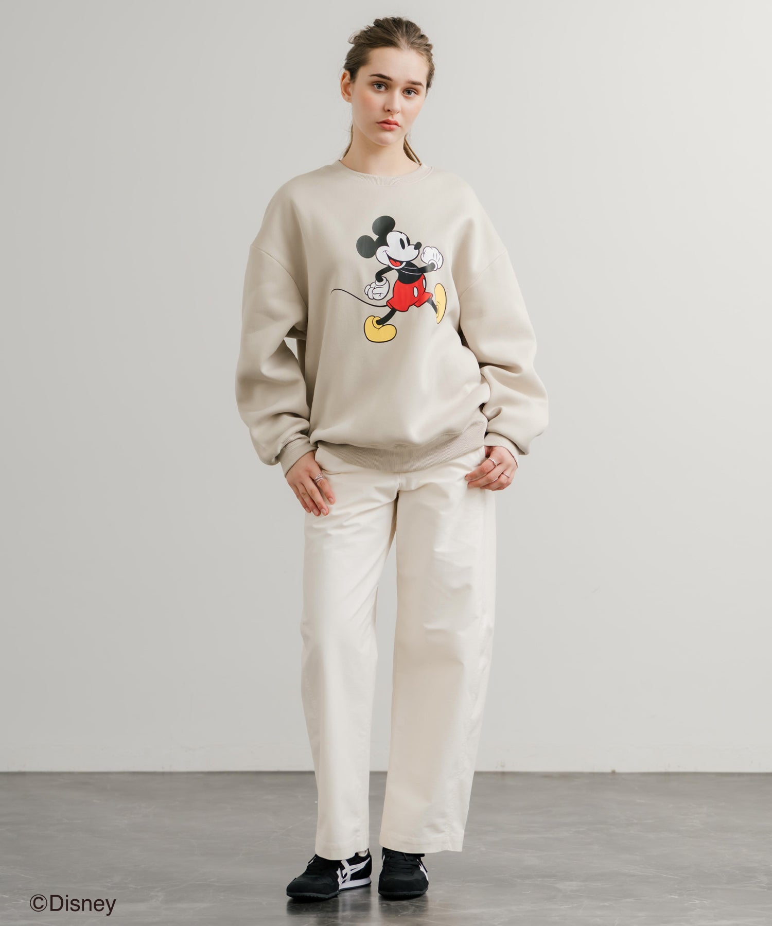 Disney ディズニー MICKEY MOUSE オーバーサイズ ミッキーマウスプリント裏起毛スウェットトレーナー	14939