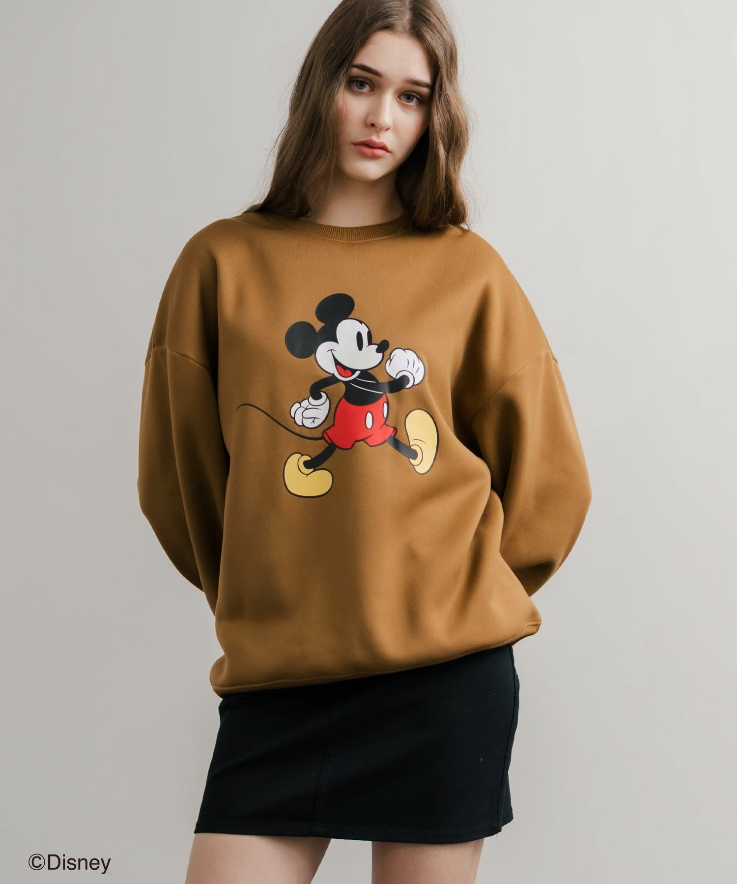 Disney ディズニー MICKEY MOUSE オーバーサイズ ミッキーマウスプリント裏起毛スウェットトレーナー	14939