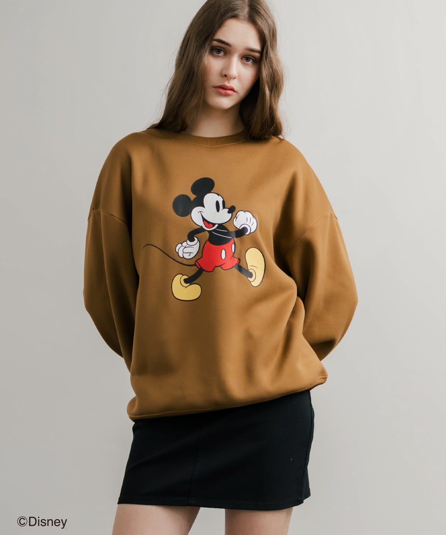 Disney ディズニー MICKEY MOUSE オーバーサイズ ミッキーマウスプリント裏起毛スウェットトレーナー	14939