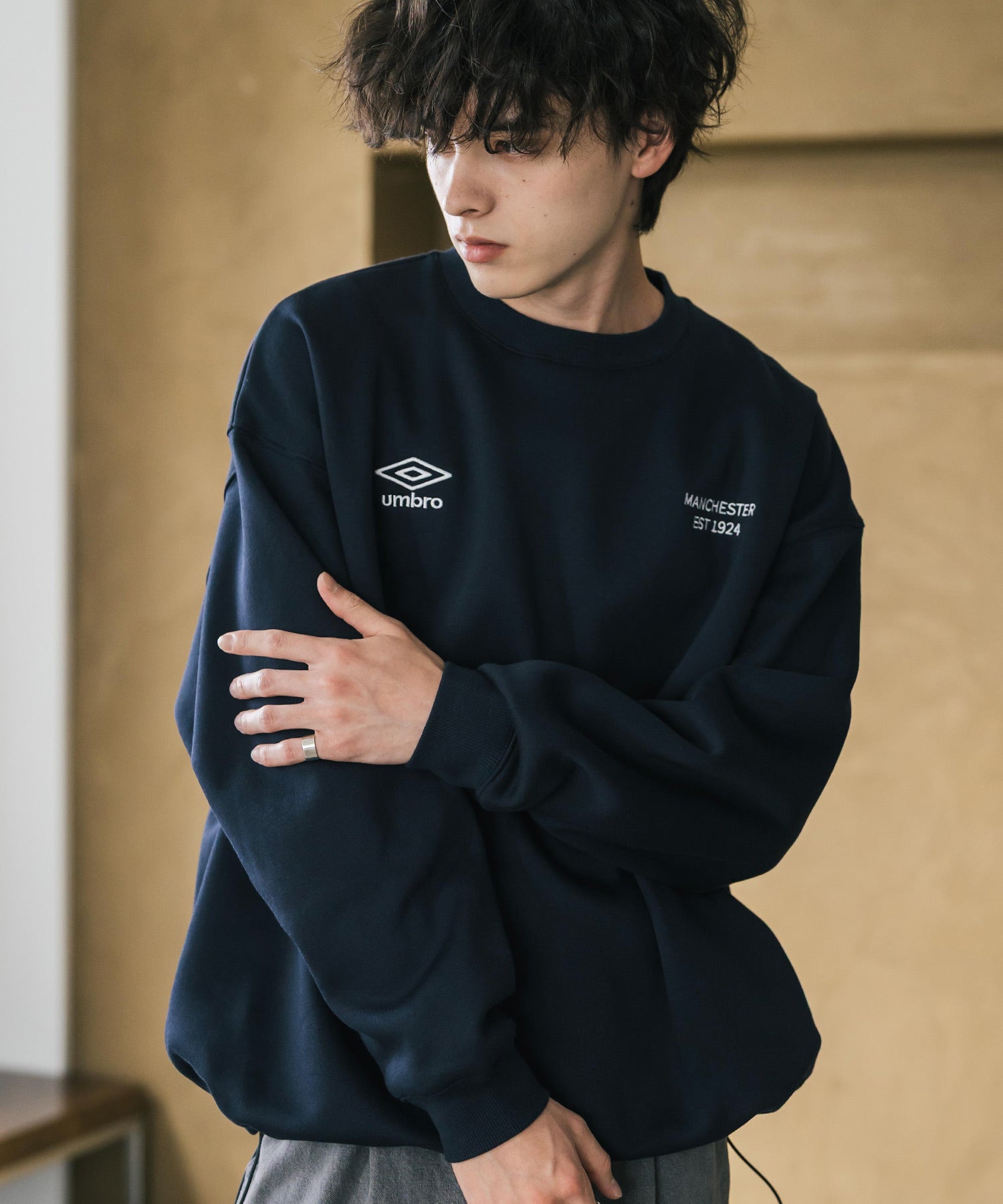 UMBRO 別注コラボオーバーサイズ裏起毛ロゴ刺繍ドロストスウェット 14941