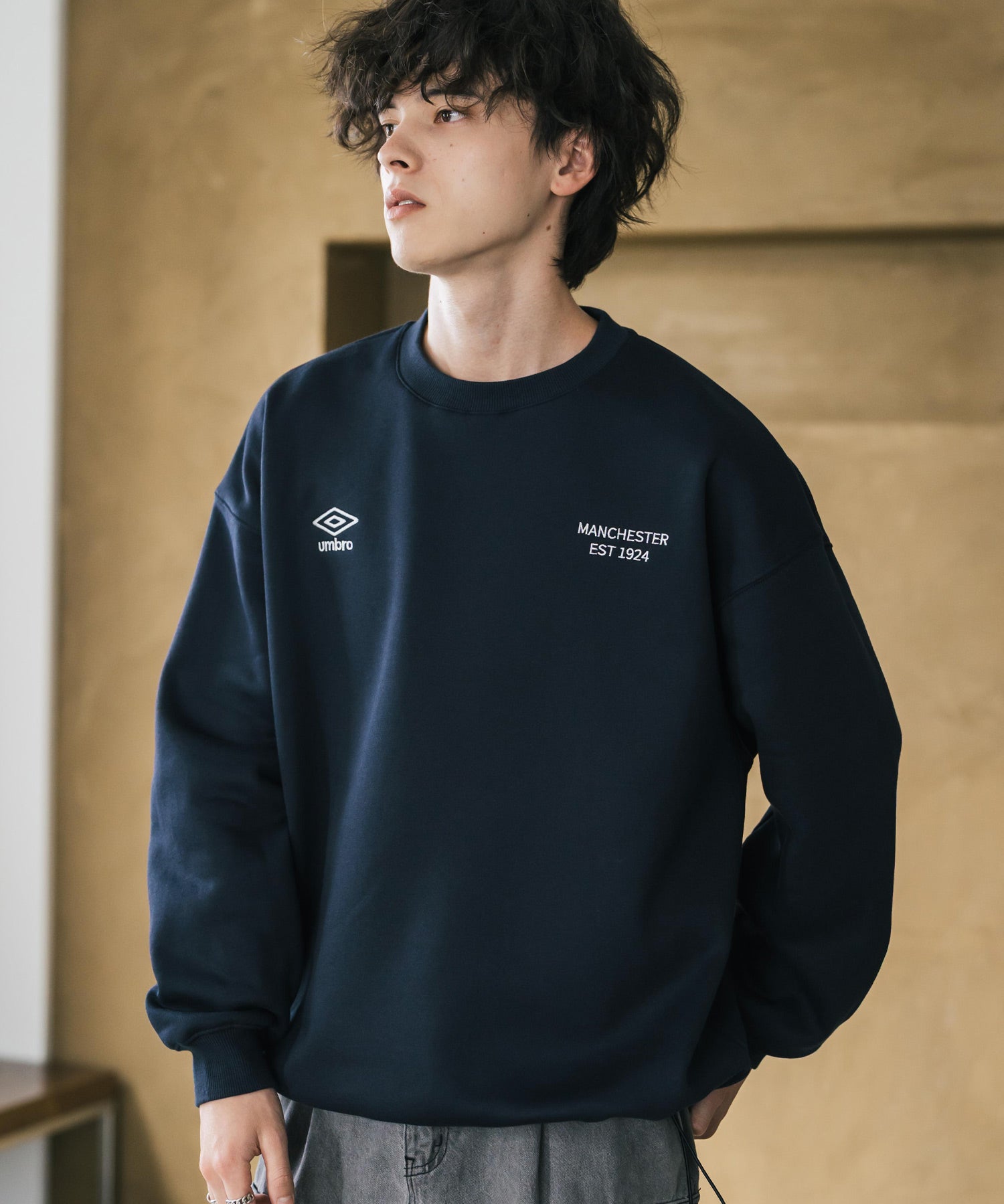 UMBRO 別注コラボオーバーサイズ裏起毛ロゴ刺繍ドロストスウェット 14941