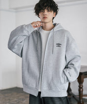 UMBRO 別注コラボオーバーサイズ裏起毛ワンポイントロゴ刺繍フルジップパーカー 14943