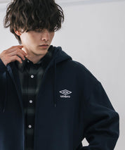UMBRO 別注コラボオーバーサイズ裏起毛ワンポイントロゴ刺繍フルジップパーカー 14943