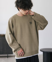 UMBRO アンブロ 別注コラボ オーバーサイズワンポイントロゴ刺繍クルーネックアクリルニットセーター 14945