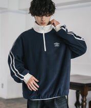 UMBRO 別注コラボオーバーサイズワンポイントロゴ刺繍サイドラインハーフジップフリース 14946