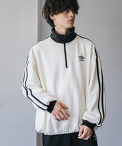 UMBRO 別注コラボオーバーサイズワンポイントロゴ刺繍サイドラインハーフジップフリース 14946