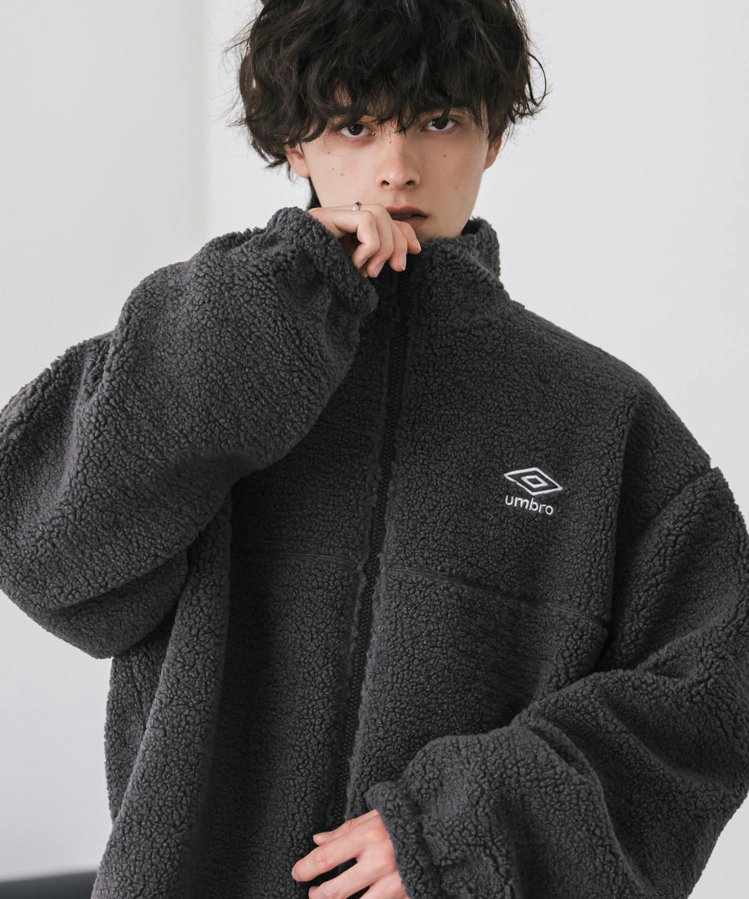 UMBRO アンブロ 別注コラボ 2wayリバーシブルワンポイントロゴ刺繍トラックボアジャケット 14947