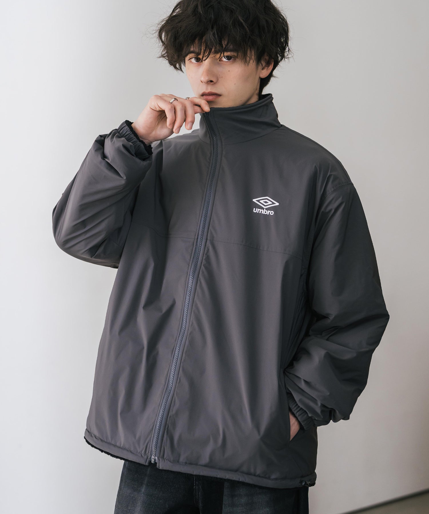 UMBRO アンブロ 別注コラボ 2wayリバーシブルワンポイントロゴ刺繍トラックボアジャケット 14947