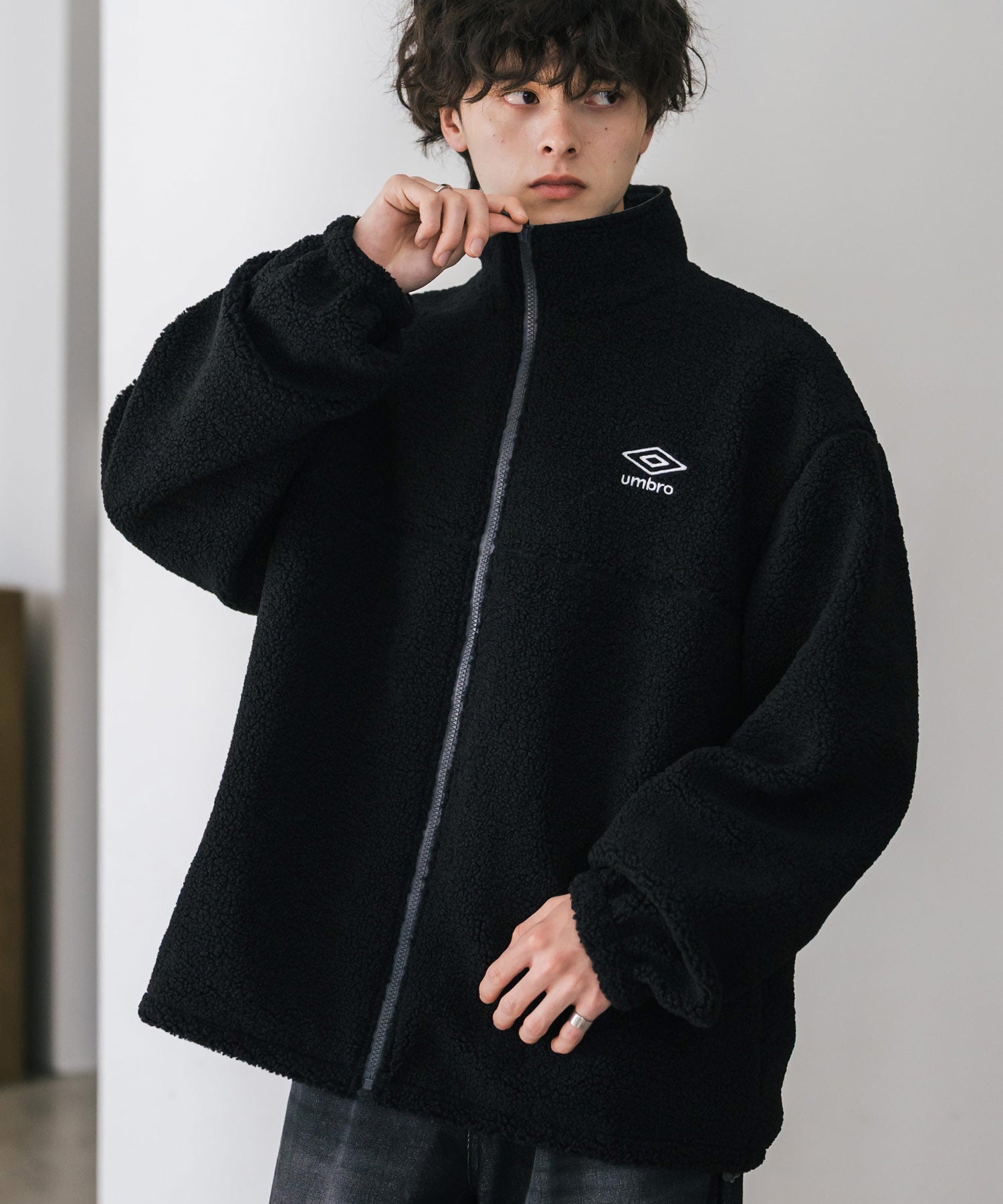 UMBRO アンブロ 別注コラボ 2wayリバーシブルワンポイントロゴ刺繍トラックボアジャケット 14947