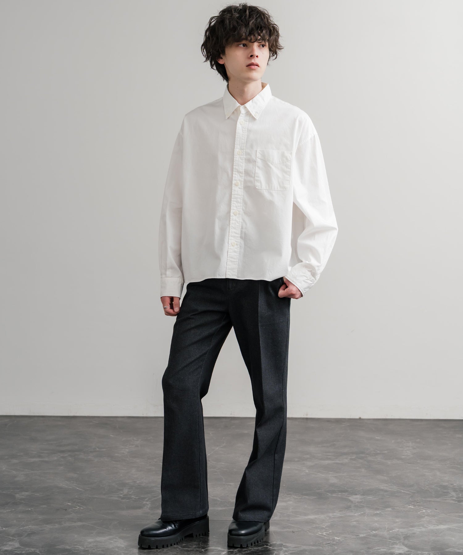 Upscape Audience 日本製/国産遠州7オンスチノクロスボタンダウンボクシークロップド長袖シャツ AUD6666 14961