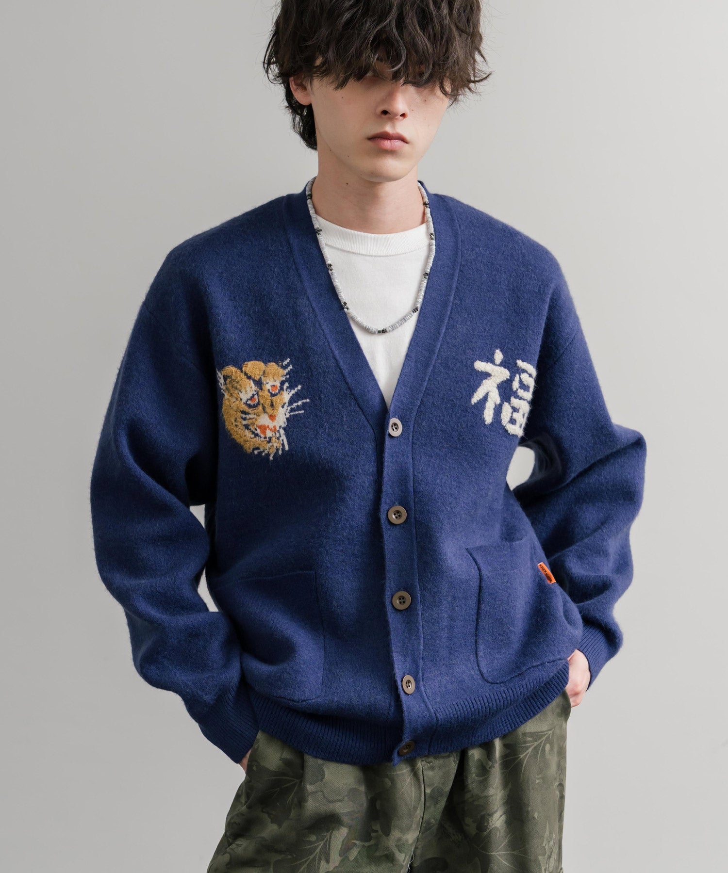 KRIFF MAYER クリフメイヤー もちのび虎刺繍Vネックニットカーディガン 2523100 14964