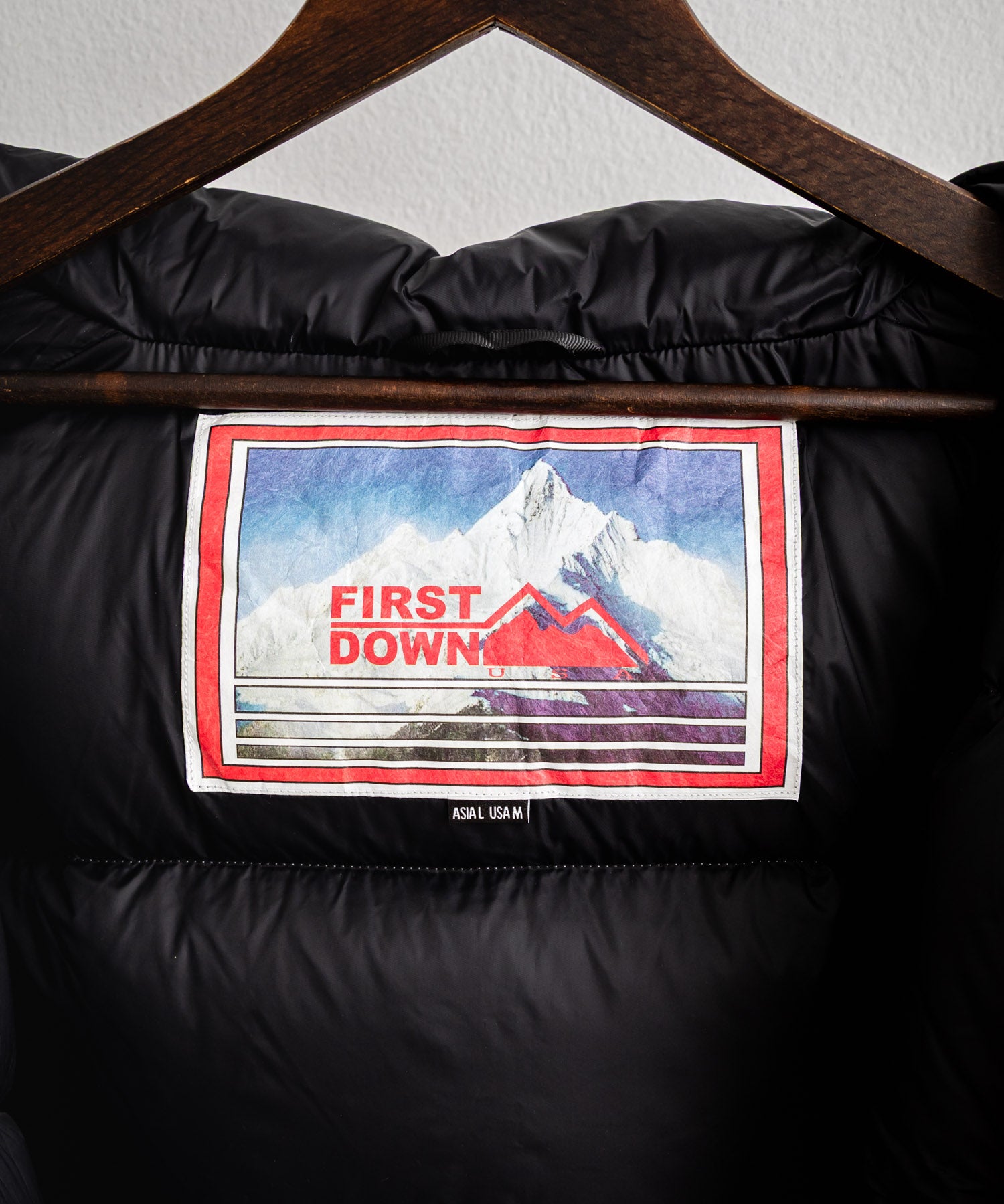 FIRST DOWN ファーストダウン WRAP DOWN PARKA DICROS MAURI フード付きラップダウンジャケット F942010 14980