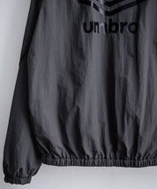 UMBRO アンブロ オーバーサイズパイピングナイロンジャケット/バックプリントトラックジャケット 16393【セットアップ可能】
